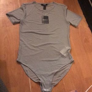 NWT Sz M forever 21 bodysuit